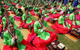 People Photos Korean Traditional Dress Korean Traditional Coming Of Age