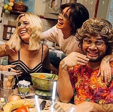 Notably, he is famous for his youtube channel that has got 7.45 million subscribers. Lele Pons Vermogen Einkommensquellen Vermerke Vermogen Haus Autos Lebensstil Steuern Versicherung Ausgaben Privatleben Alter Grosse Freund Beziehung Biografie Juli 2021