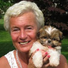 Singing to the ocean 🌅🇮🇹