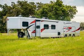 Maybe you would like to learn more about one of these? 2018 Used Sundowner All Aluminum Fifth Wheel Gooseneck Luxury Toy Hauler Fifth Wheel In Florida Fl
