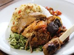 Bahan utama murukku ialah urad dan tepung beras. Makanan Khas Bali Cita Rasa Nusantara Yang Mewakili Indonesia