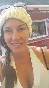 Lobster roll and fries giveaway this Friday coming. Get down with the  yummmyyy, Lovelies. 😃❤