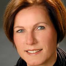 Iris Schaefer's Instagram, Twitter & Facebook