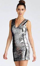 Non solo colore ma elaborazioni originali e accostamenti particolari. Vestito Guess Con Paillettes Argento Outfit Per Natale E Capodanno Di Tendenza Compro Quindi Sono Blog Fashion Life Vestito Guess Outfit Stile Di Moda