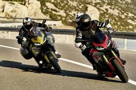 The standard trim also includes abs and asc automatic stability control, which is disengageable. The New F900r And F900xr Bob S Bmw Motorcycles