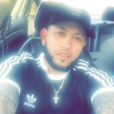 Emmanuel Mora's Instagram, Twitter & Facebook