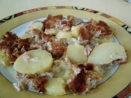Recette De Gratin D Andouillettes Aux Pommes Lyonnaises La Recette Facile Recette Andouillette Recette Gratin Recettes De Cuisine