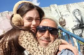 El Turco Naim saludó a su hija Gina por su cumpleaños e hizo una mención  especial a Emilia Attias