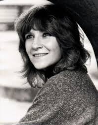 Toni Arthur's Instagram, Twitter & Facebook