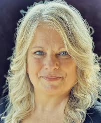 12 candidates qualify at county level