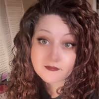 Karen Sweitzer's Instagram, Twitter & Facebook