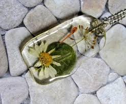 Mit kunstharz funktionell oder dekorativ gießen. Giessharz