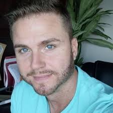 Matt Medeiros (@matt_medeiros)