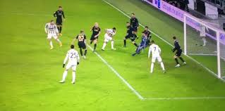 The official juventus website with the latest news, full information on teams, matches, the allianz stadium and the club. Juventus Genoa 3 2 Dts Highlights Video Gol E Pagelle Jmania It