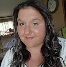 Whitney Grissom's Instagram, Twitter & Facebook