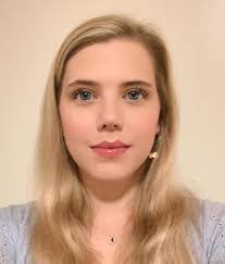 Jenna Brady's Instagram, Twitter & Facebook