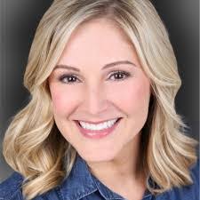 Sarah Belmonte's Instagram, Twitter & Facebook