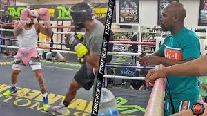 We see two hungry lions that are tremendous waiting for their leo santa cruz vs gervonta davis fight on oct 31st on ppv live fan q & a every monday at 5:45 pm pt! Leaked Gervonta Davis Sparring For Leo Santa Cruz With Floyd Mayweather Watching On Full Video Youtube