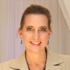 Heather Dill's Instagram, Twitter & Facebook