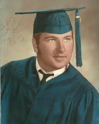 Lola Cooley's Instagram, Twitter & Facebook