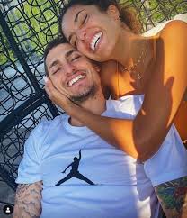 Jessica aidi è seguitissima sui social: Verratti Proposta Di Nozze Da Sogno Alla Sua Jessica Foto Sportmediaset
