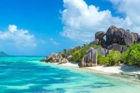 Oldalunkkal szeretnénk kaput nyitni ehhez az elképesztő világhoz és segítséget nyújtani az utazni vágyóknak, hogy feltérképezzék igényeiknek. Seychelle Szigetek 2021 Legjobb Utazasi Ajanlatai Egy Helyen Invia Hu