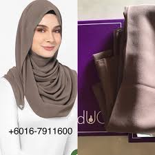 It is a wonderful combination of light cream and strong coffee . Duckscarves Chiffon Tiramisu Muslimah Fashion Scarves On Carousell