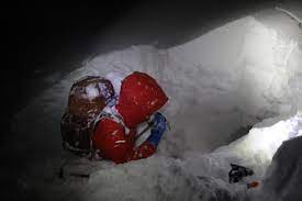 月山スキー場でクレバスに転落！？ | がんちゃんの雪山讃歌