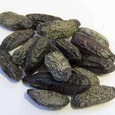 Sie enthalten 2 bis 3 prozent cumarin, das auch in. 25g Tonkabohnen Ca 20 Stuck Bourbon Vanille Vanilleschoten Gemahlene Vanille Vanille Extrakt Bio Vanille Aus Madagaskar