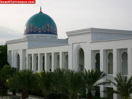 Central market kuala lumpur is 700 yards from lotus hotel masjid india. World Beautiful Mosques Pictures