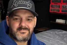 Fundraiser by Lauren McMillen : Give Derek the Peaceful Farewell He Deserves