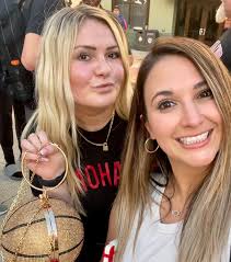 Jillian Groves (@jilliangroves) • Instagram photos and videos