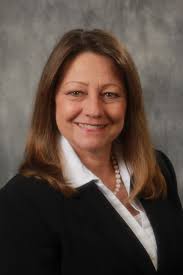 Lisa Crowell's Instagram, Twitter & Facebook