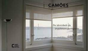 Uma perspetiva diferente do edifício das guitarras (cgd), pelo arquiteto tomas taveira, que recria a guitarra portuguesa e que recebeu o prémio valmor. Pdf Camoes Revista De Letras E Culturas Lusofonas N 22 Da Identidade Da Arquitectura Portuguesa