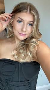 Marissa Holden's Instagram, Twitter & Facebook