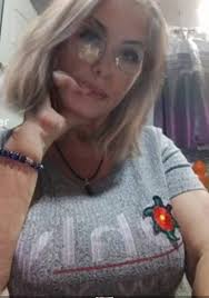 Hola grupo como va hoy con mi mate preferido y sin escote ni de espalda  jajajaja 🤣 🤔🤔😁😁🤫🤫🤫🤫🧉🧉🧉🧉🧉🧉