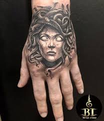 Bt Tattoo Thailand Bangkok Medusa Tattoo Hand Tattoos Hand Tattoos For Guys
