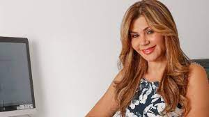 Hoy 7 de febrero se cumplen diez años del fallecimiento de la cantante helenita vargas, y lady noriega fiel seguidora de sus canciones y quien. Lady Noriega La Vecina De El Poblado Que Vuelve A Ser Viral Por Pasion De Gavilanes Gente Com Co