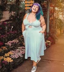 Many over 60 women want to start the 2021 with a brand new short hairstyle.for older women who wears glasses every day, there are quite a lot short haircut styles to choose. 20 Stunning Hairstyles For Plus Size Women In 2021 That Look Attractive