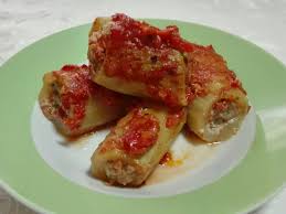 Facilissimi e velocissimi, non sono fritti quindi leggeri. Ricetta Cannoli Di Zucchina Lunga Ripiena Cuor Di Cucina