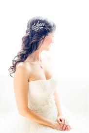 Whimsical Nyc Wedding At Battery Gardens From Twah Dougherty Best Wedding Hairstyles Bridal Hair Wedding Hairstyles