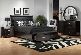 Cinema Bedroom 5 Pc Queen Bedroom Set Leon S Bedroom Sets Queen Bedroom Sets Bedroom Set