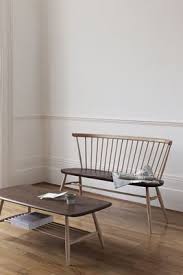 Banc Avec Dossier Love Seat Ercol Bois Naturel Made In Design Con Imagenes Disenos De Unas Aveces Diseno Industrial
