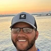 Zachary Luttrell's Instagram, Twitter & Facebook