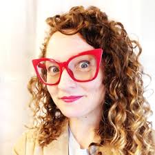 I am confident my network knows me to be creative, hard-working, and  ambitious. They also likely know how much I LOVE social media AND Justin  Timberlake! For this reason, I'm submitting my… |