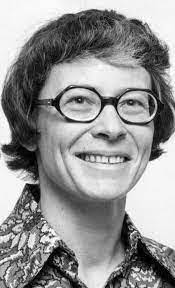 Joanne Washburn's Instagram, Twitter & Facebook