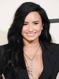 Go ahead and cancel your winter haircut, because demi lovato's look at the 2017 american music awards will make you rethink getting a lob. Demi Lovato S Hair Evolution Billboard