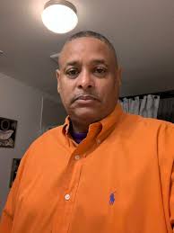 Ladies let's show off our husbands today! Because I love me some him!🥰🥰🥰 