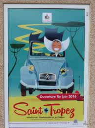 Postanawia pozbyć się nudystów z okolicznych plaż. Mikuy A Saint Tropez Trois Jours De Bons Plans