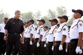 Apalagi jika anda bersama keluarga anda akan menghadiri acara pesta. Uniform Pengawal Keselamatan Uniform Pengawal Keselamatan